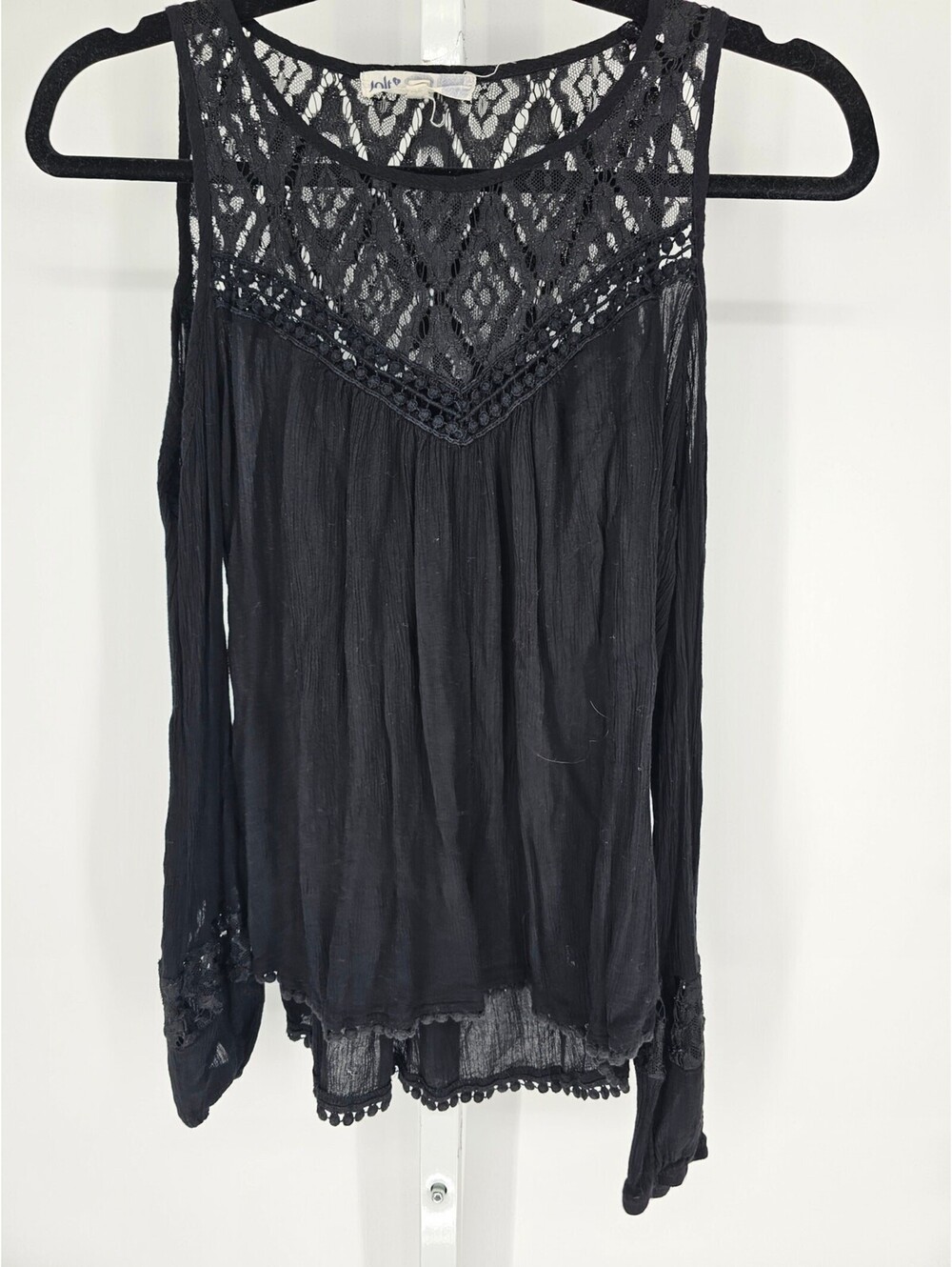 Jolt Womens Sz S Cold Shoulder Long Sleeve Blouse Black Boho Crochet Lace Top